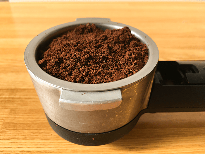 デロンギ・エスプレッソメーカーのコーヒーがうすい時の解決法 | 個人 